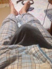 まだ半勃起