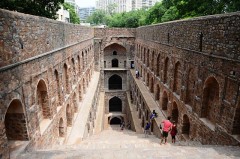 階段井戸　全貌