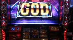 神様ァァーー＼(。´□`・。＼)助けてェェ