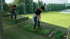 初ゴルフ  (打ちっぱなし練習)