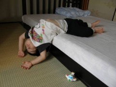 【お題日記】最中にベッドから落ちちゃったことある？