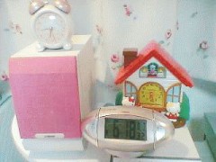 目覚まし時計３個
