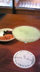 おひとりさまでバーへ。