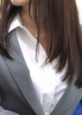 お仕事中のレオンです