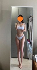 純白