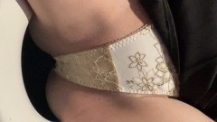 刻まれる純白
