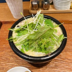 〆のおうどん。