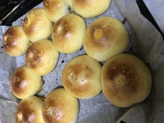 時間があったのでアンパン作りました