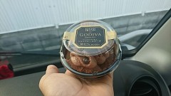 ローソン×ゴディバ ショコラロールケーキ