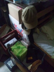 部屋の中は…。