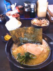 横浜らーめん・仁家です！