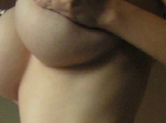 【お題日記】乳首をいじるの好き？