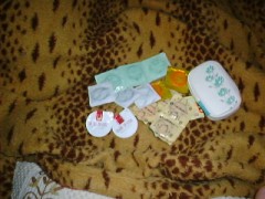 ポーチの中身のコンドーさん(マイ七つ道具の一つ……)