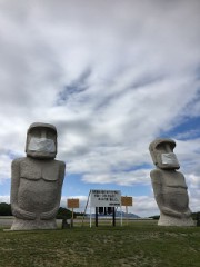 モアイも辛抱！