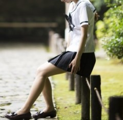 私の彼女が　セーラー服を着てみたいんだって。