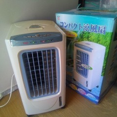 去年に比べ、やや暑い様な・・エアコンないけど何か？