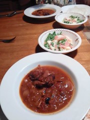 夏の終わりの赤ワイン煮