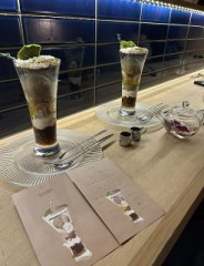 おしゃれなパフェ