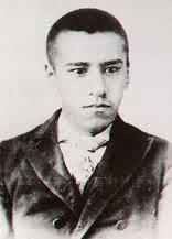 私の亡くなった兄にそっくり！