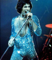 ふっ・・・ふれでぃ・・・Σ(ﾟдﾟlll)