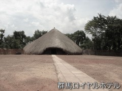 この夏、地方都市に住む和歌子さん（28歳）は、母親の友人から見合いを勧められた。