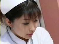 可愛いナースが患者さんとエッチしてる