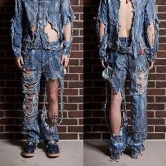 【お題日記】たまらず脱がせたくなるような服装は？