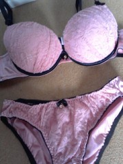 今日の下着は？？