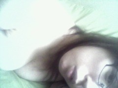 明日デートにいくのです。