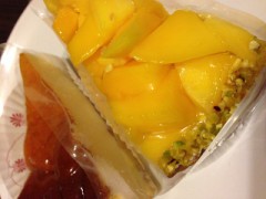 山のホテルのタルト^_−☆