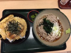 日本の食べ物は、なんでも美味しい^_−☆