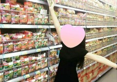 輸入食材の買い出しに興奮