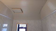 ユニットバス廻り縁交換