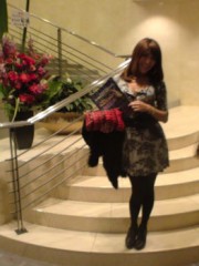 食事の後、部屋に向かった。