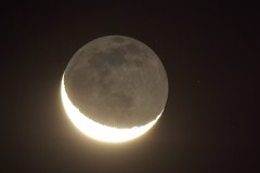 月の土地の値段