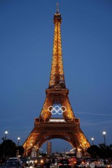 五輪のエッフェル塔