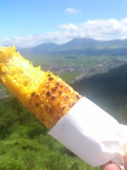 阿蘇と焼きトウモロコシ(=^..^=)ﾐｬｰ