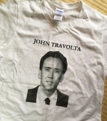 私のお気に入りのシャツ見て(^ ^)