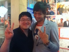 연예인과 함께 찍은 사진입니다.