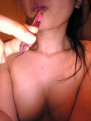 だからといって　裸で歯磨きする必要があるのか？