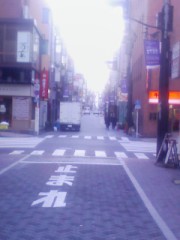 寒々しき小道にて