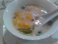 ベトナムのデザート(ぜんざい的な。)