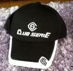 ウォーキング用の帽子インターネットで頼んだのが来た