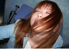 彼女はいったい･･･