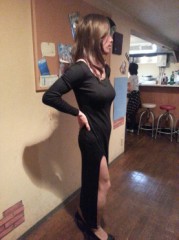 後ろ姿は女性( 笑)