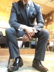 【お題日記】持っている服何色が多い？