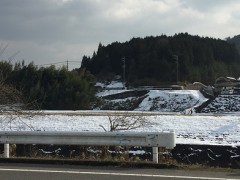 本来なら雪遊びもしたいですが