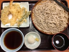 世の中の動きの確認とか