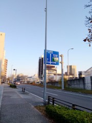 日曜日　くもり