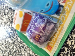 えへへ深夜のマクド